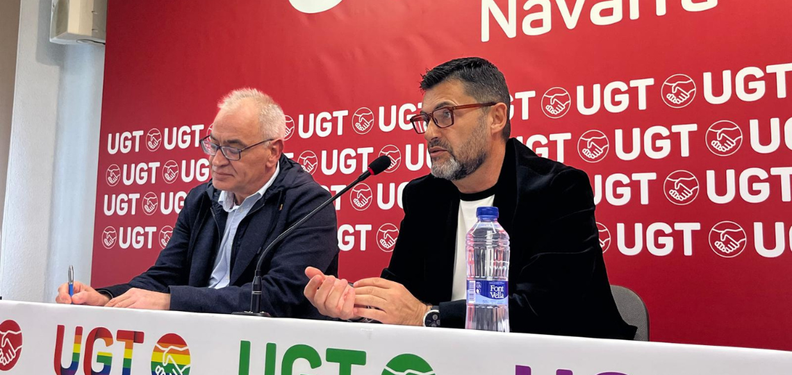 Lorenzo Ríos y Eduardo Abad, en la rueda de prensa en Pamplona