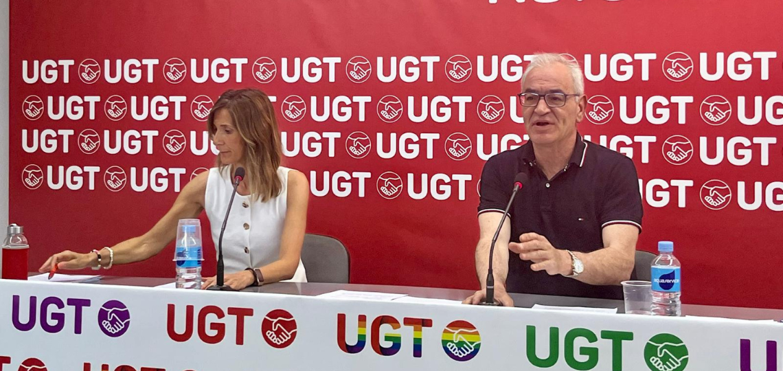 Eva Azanza y Lorenzo Ríos en la rueda de prensa