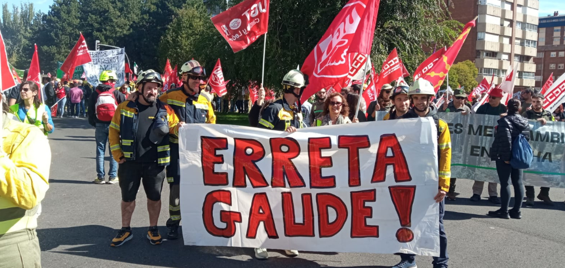 Bomberos forestales de Navarra en la movilización de Valladolid