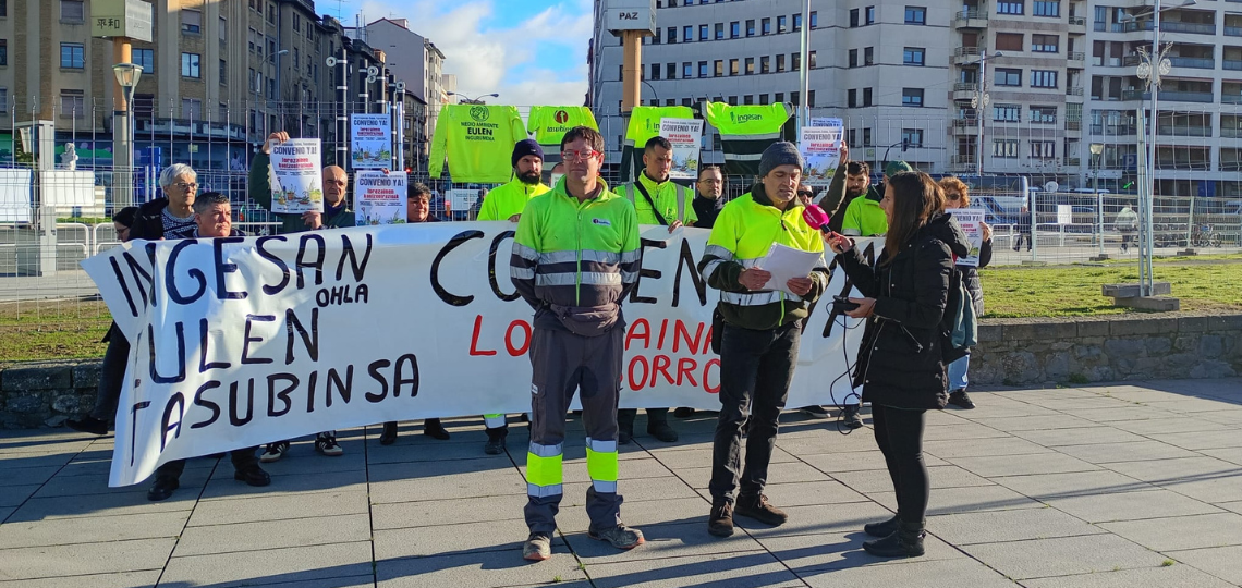 Comparecencia de los sindicatos para denunciar el bloqueo patronal al primer convenio de jardinería del Ayuntamiento de Pamplona