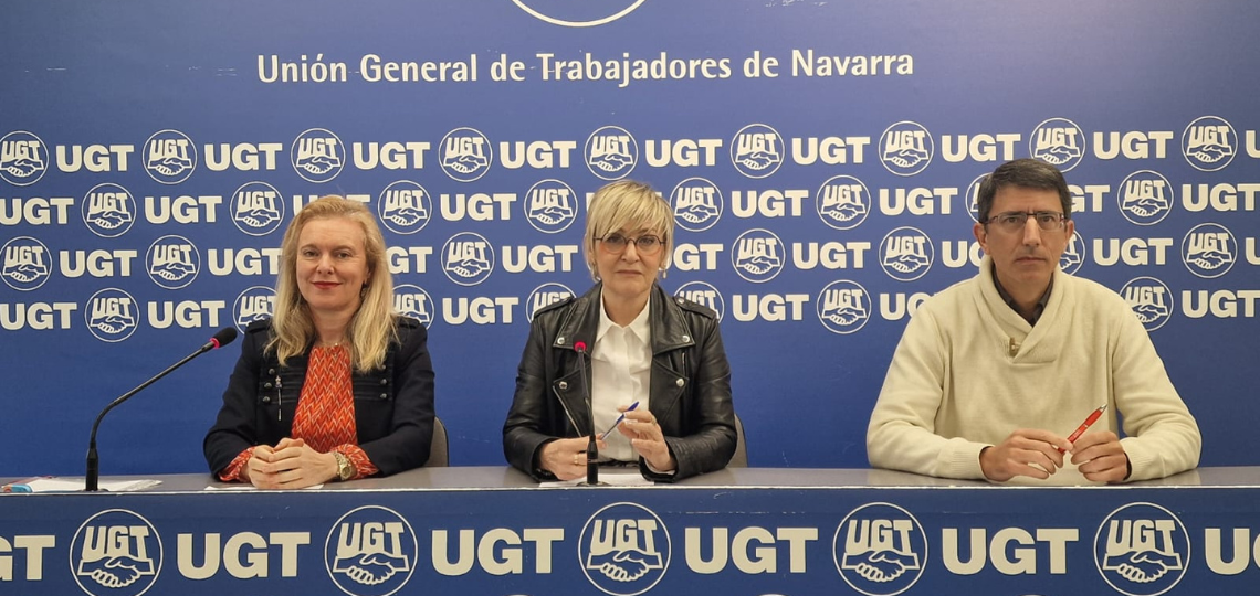 Maria José Latasa, Marisol Vicente e Ignacio Calvente, de UGT de Navarra