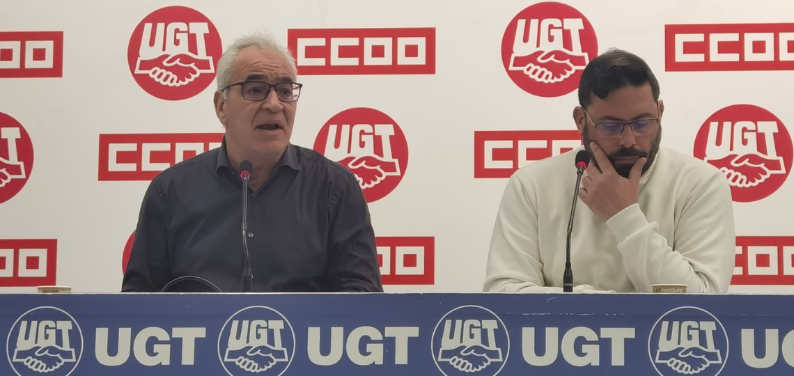 Lorenzo Ríos, de UGT-FICA, y Josema Romeo, de CCOO, en la rueda de prensa