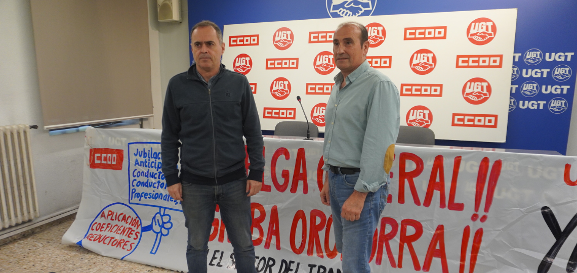 David Marcalain, de CCOO Navarra, y Alberto Iribarren, de UGT Navarra