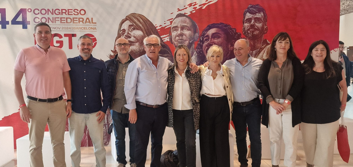 Parte de la delegación navarra de UGT en el 44º congreso confederal